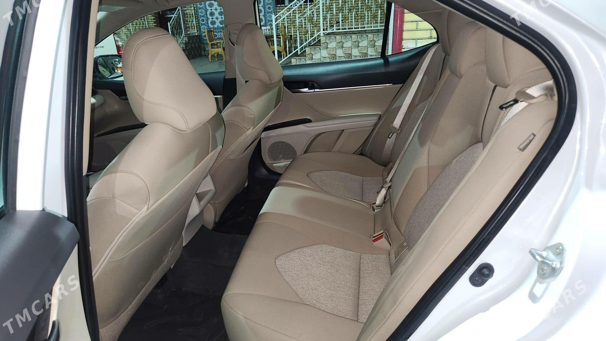 Toyota Camry 2021 - 312 000 TMT - Мары - img 3