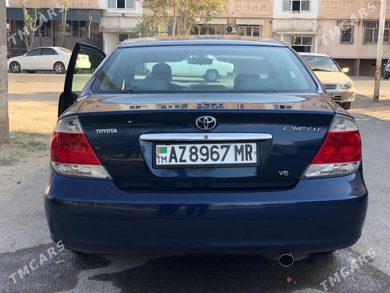 Toyota Camry 2005 - 200 000 TMT - Байрамали - img 10
