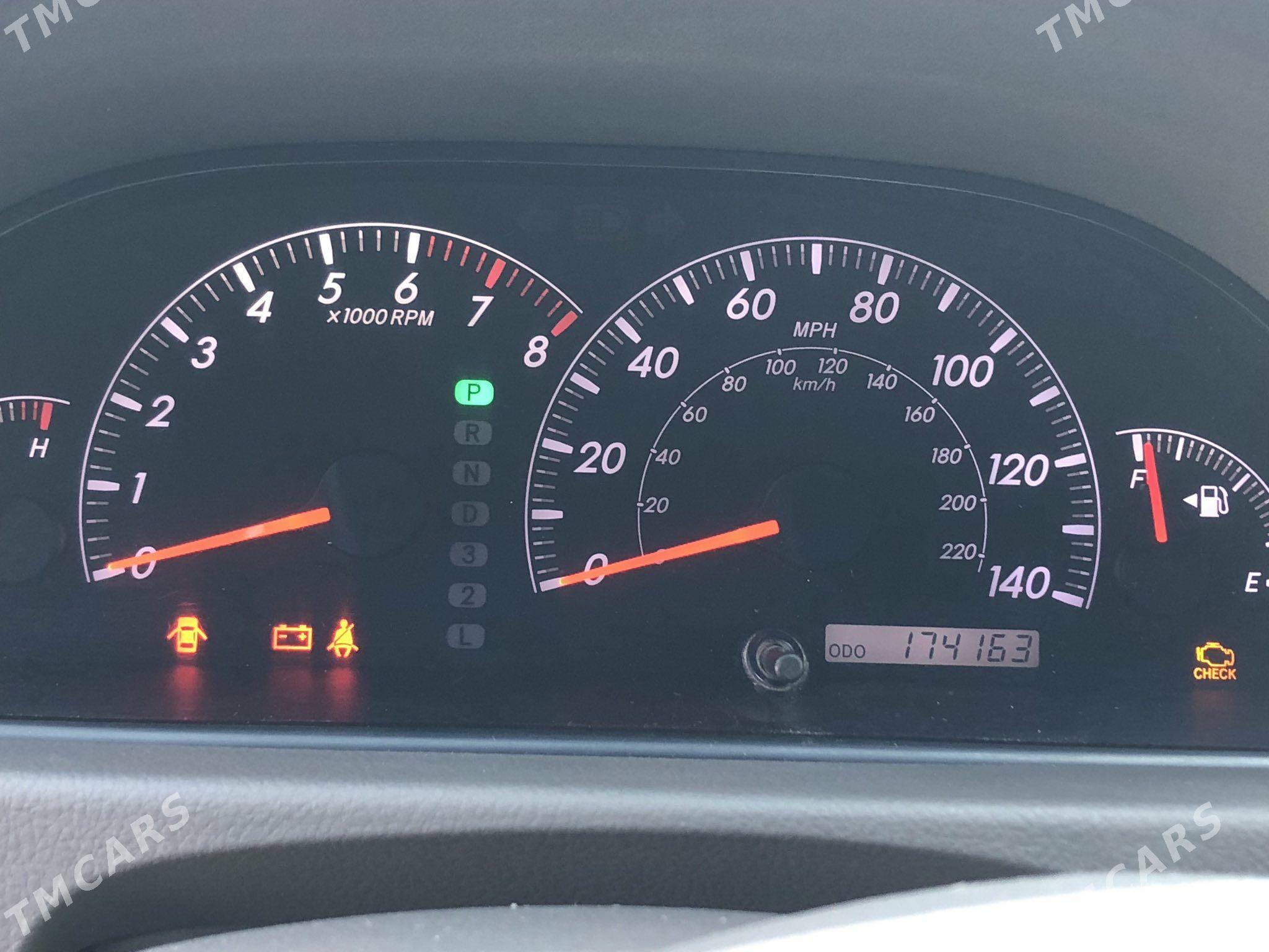 Toyota Camry 2005 - 200 000 TMT - Байрамали - img 6