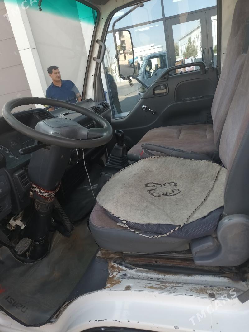 Isuzu Forward 2006 - 210 000 TMT - Сакарчага - img 2