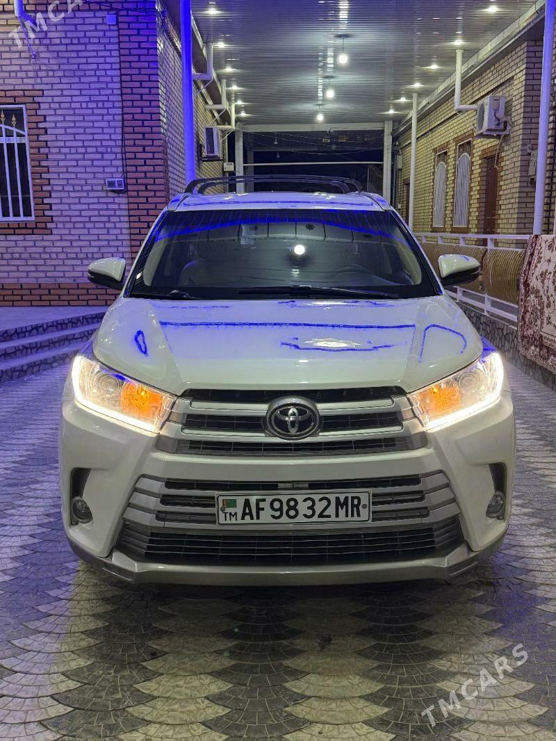 Toyota Highlander 2019 - 420 000 TMT - Мары - img 8