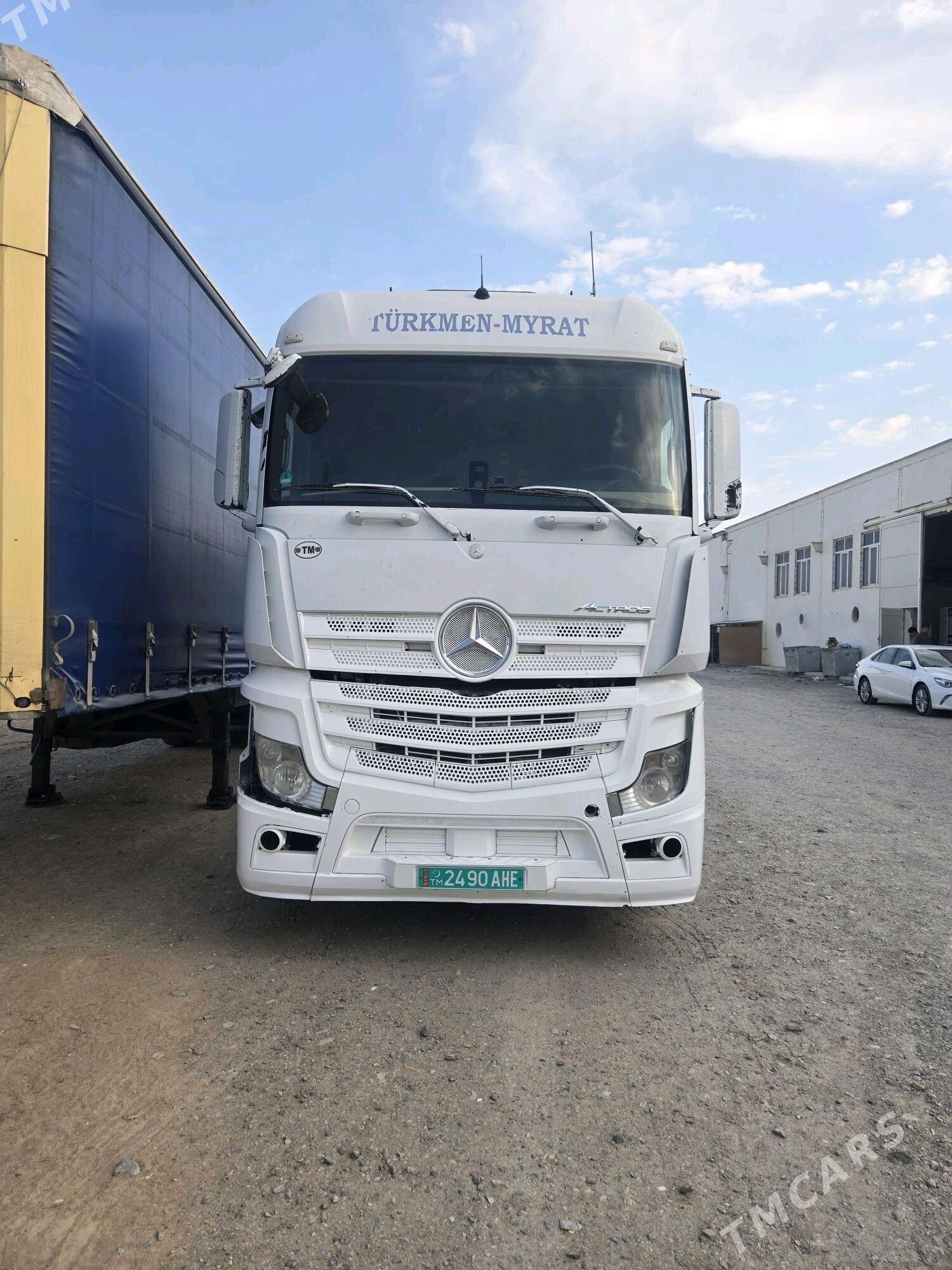 Mercedes-Benz ACTROS 3331 2014 - 1 000 000 TMT - Änew - img 1