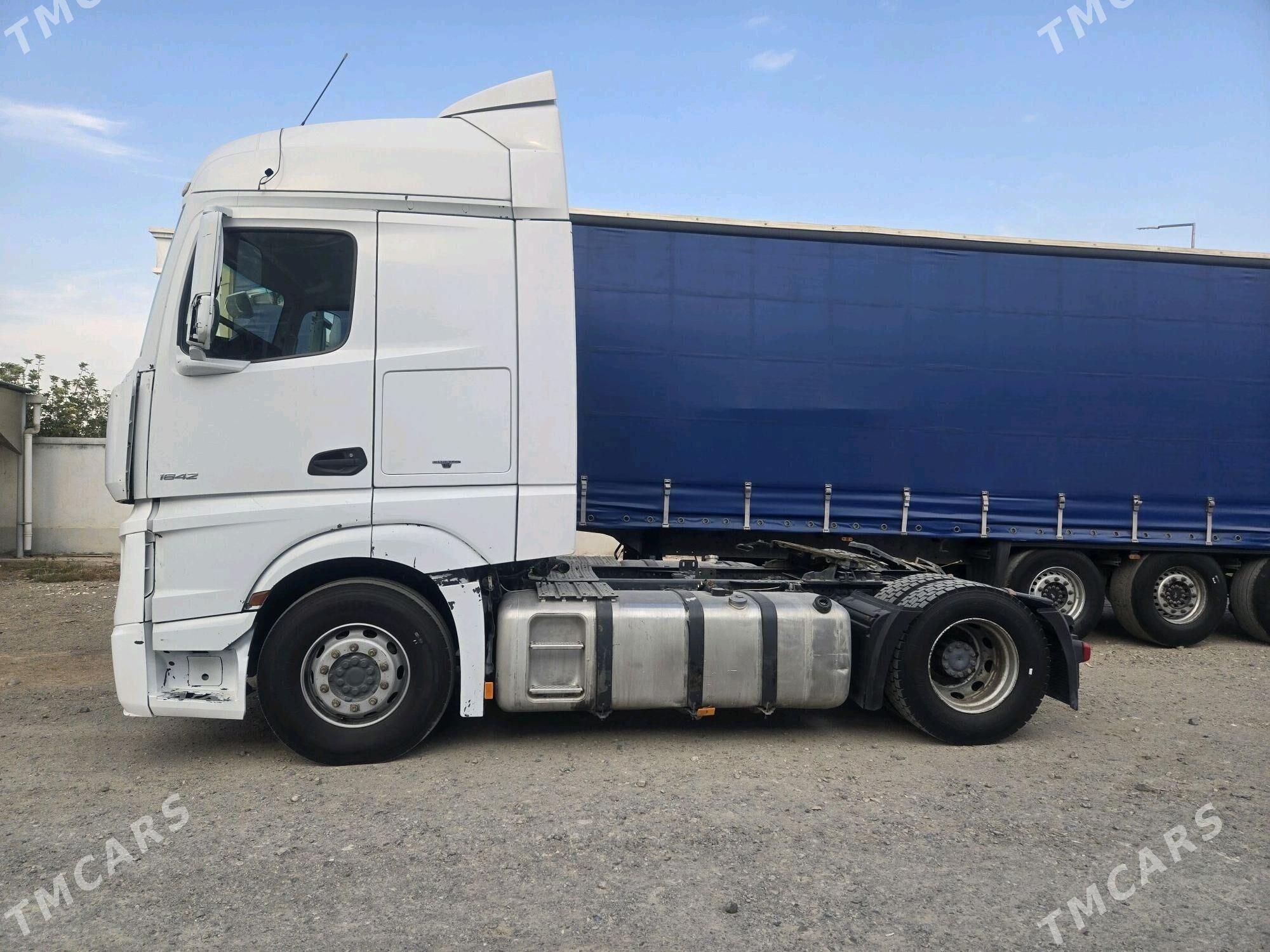 Mercedes-Benz ACTROS 3331 2014 - 1 000 000 TMT - Änew - img 2