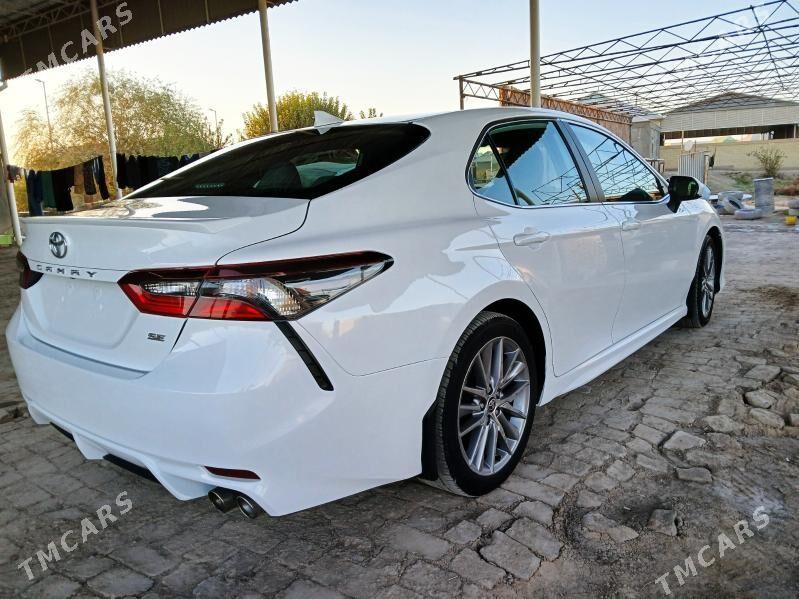 Toyota Camry 2021 - 310 000 TMT - Мургап - img 3
