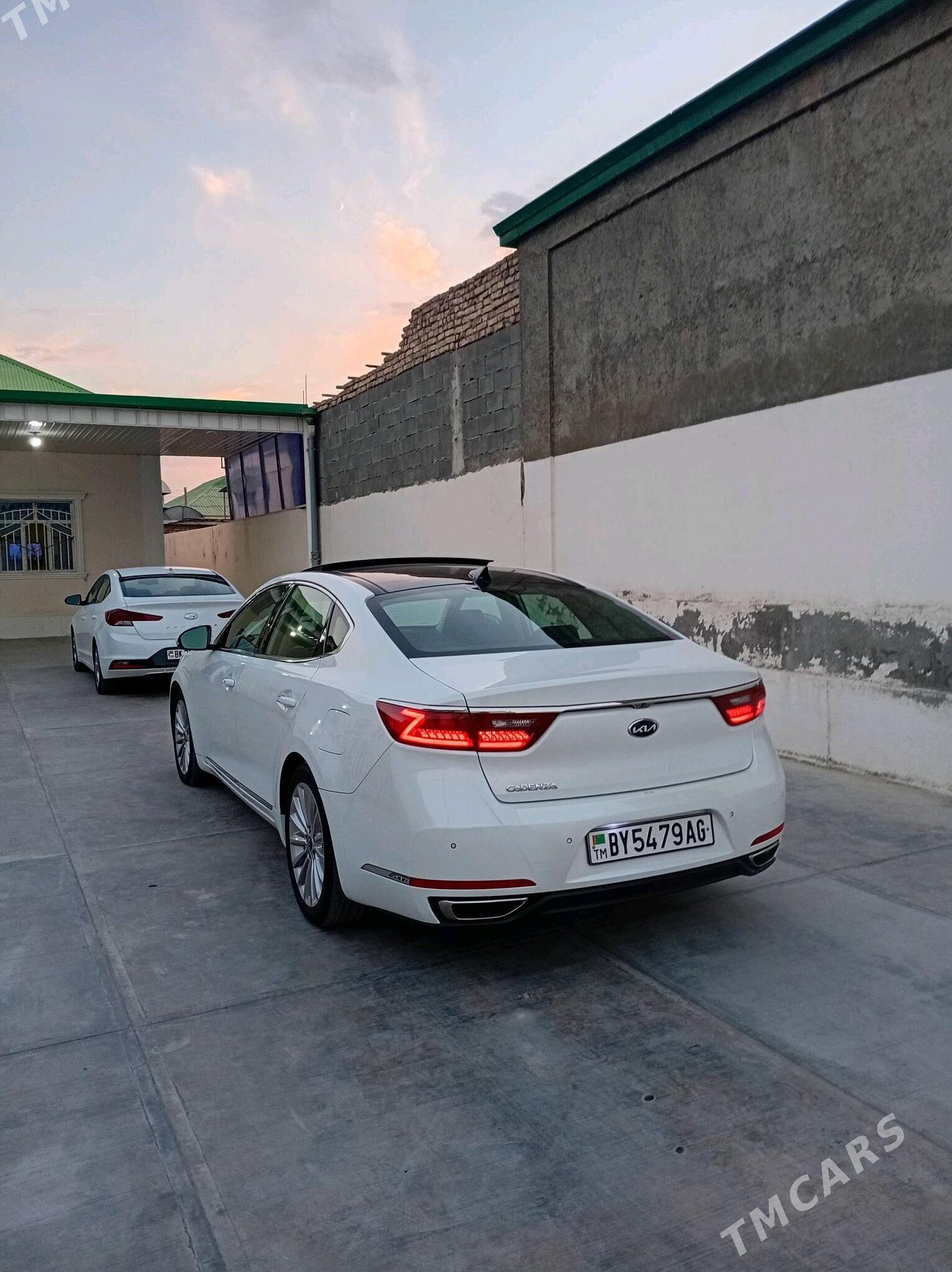 Kia Cadenza 2017 - 270 000 TMT - Ашхабад - img 2