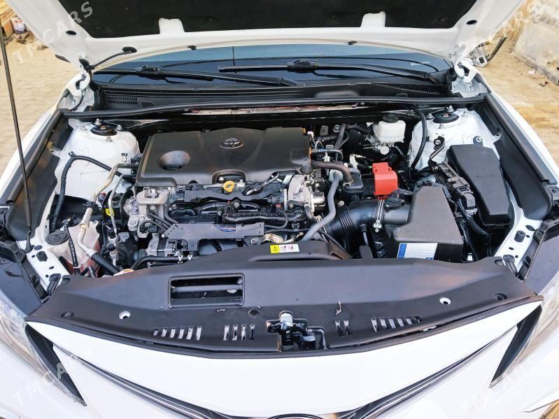 Toyota Camry 2021 - 310 000 TMT - Мургап - img 6