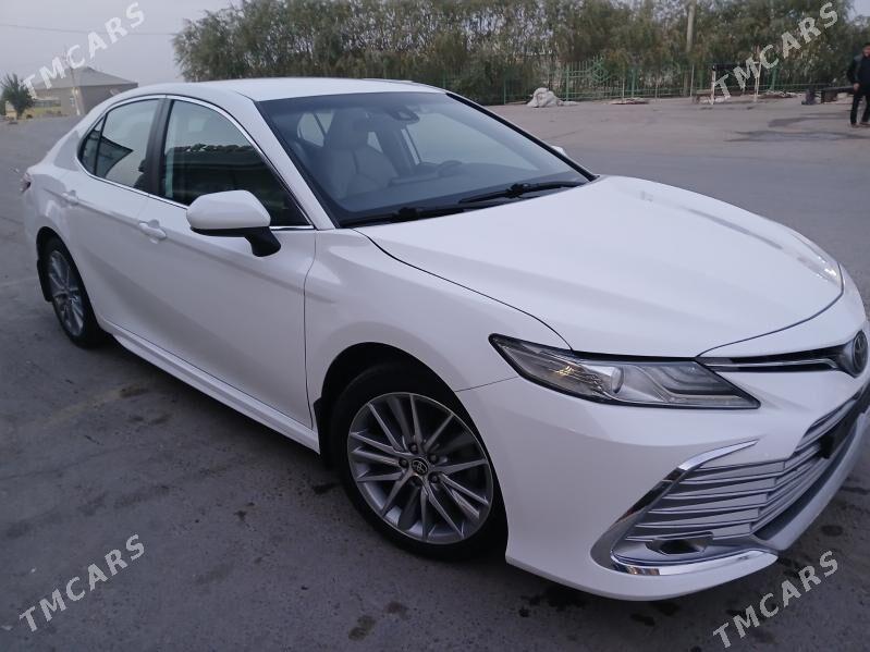 Toyota Camry 2021 - 310 000 TMT - Мургап - img 1