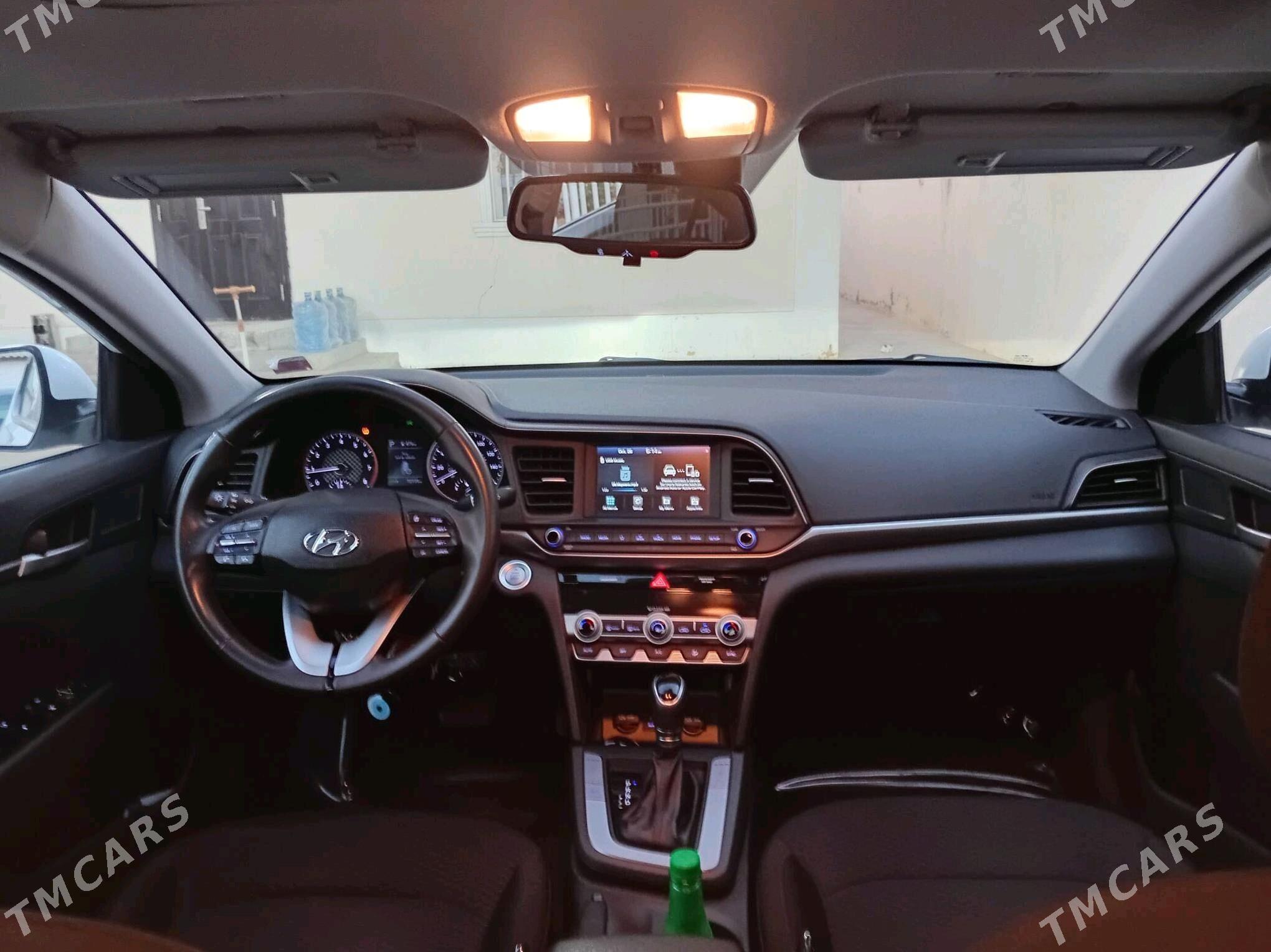 Hyundai Elantra 2020 - 230 000 TMT - Aşgabat - img 3
