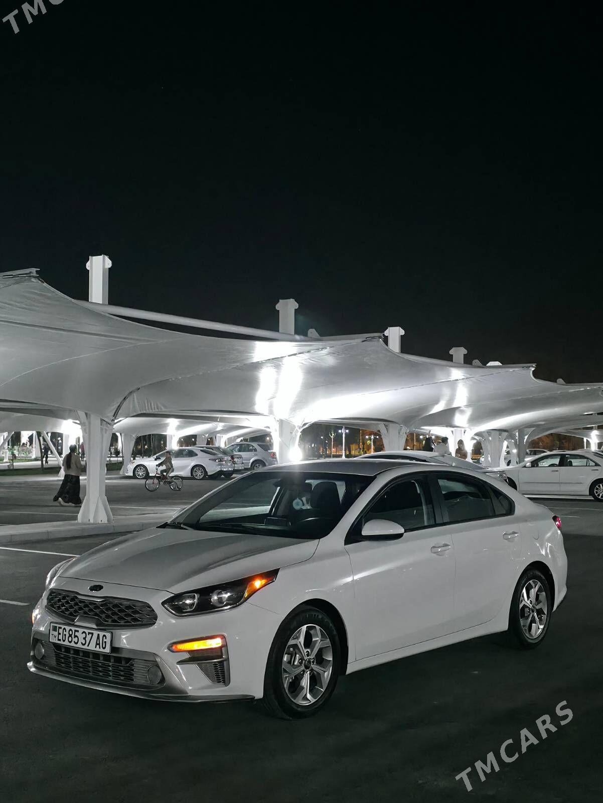Kia Forte 2021 - 240 000 TMT - Улица Ататурка - img 3