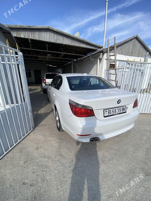 BMW E60 2007 - 155 000 TMT - Балканабат - img 3