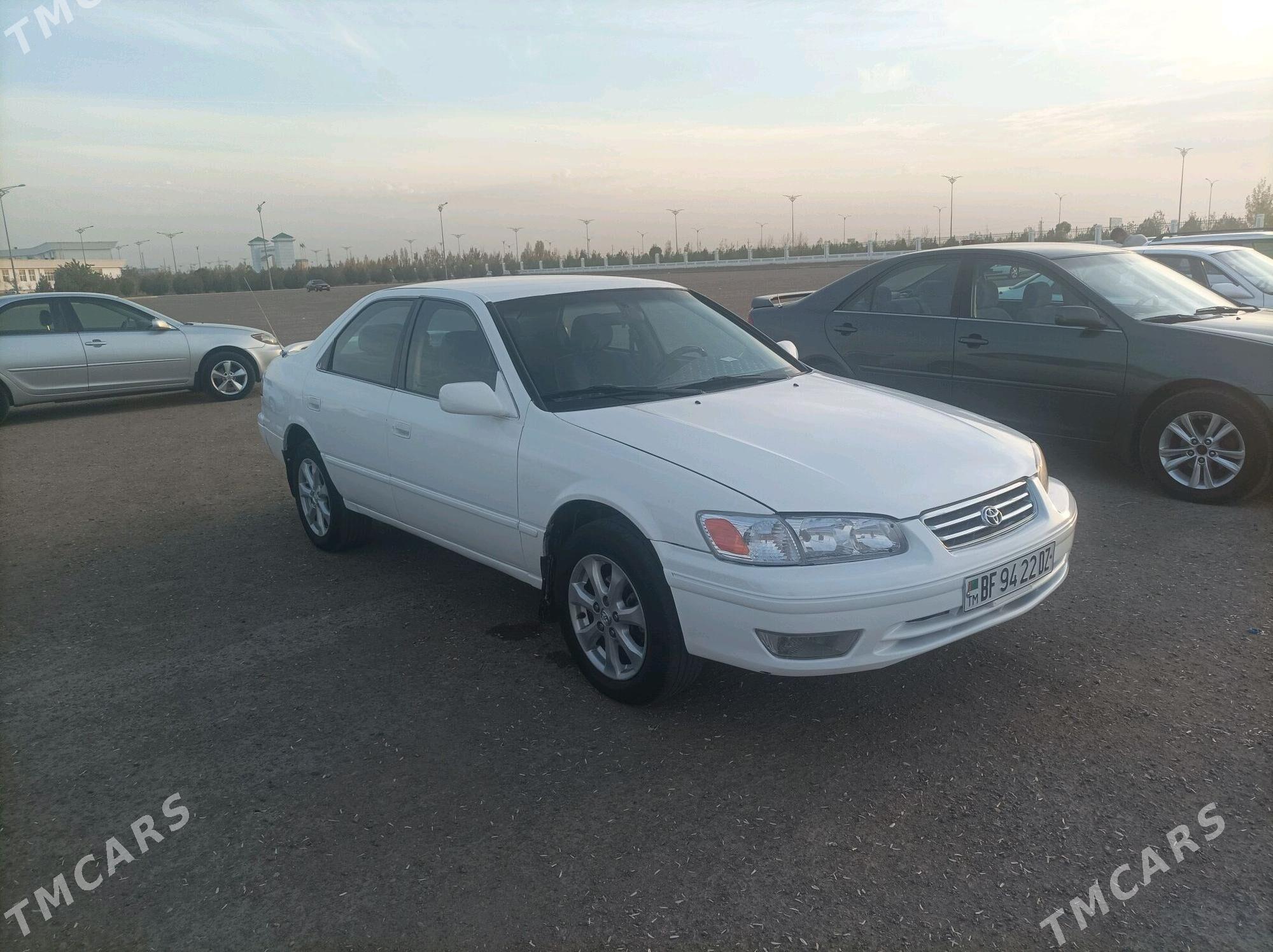 Toyota Camry 1998 - 115 000 TMT - Дашогуз - img 1