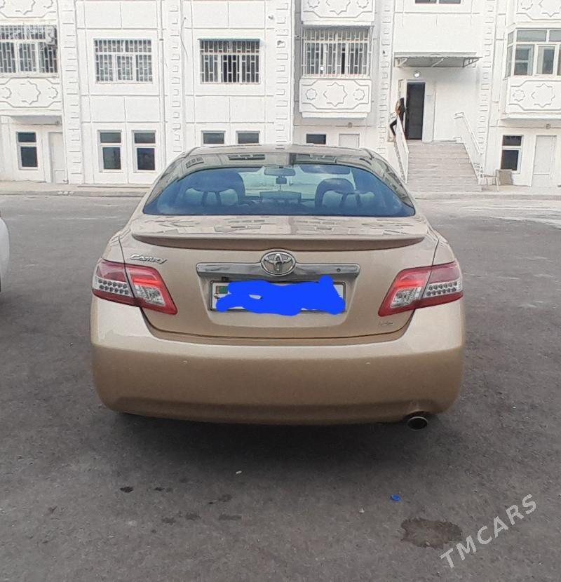 Toyota Camry 2010 - 230 000 TMT - Анев - img 2