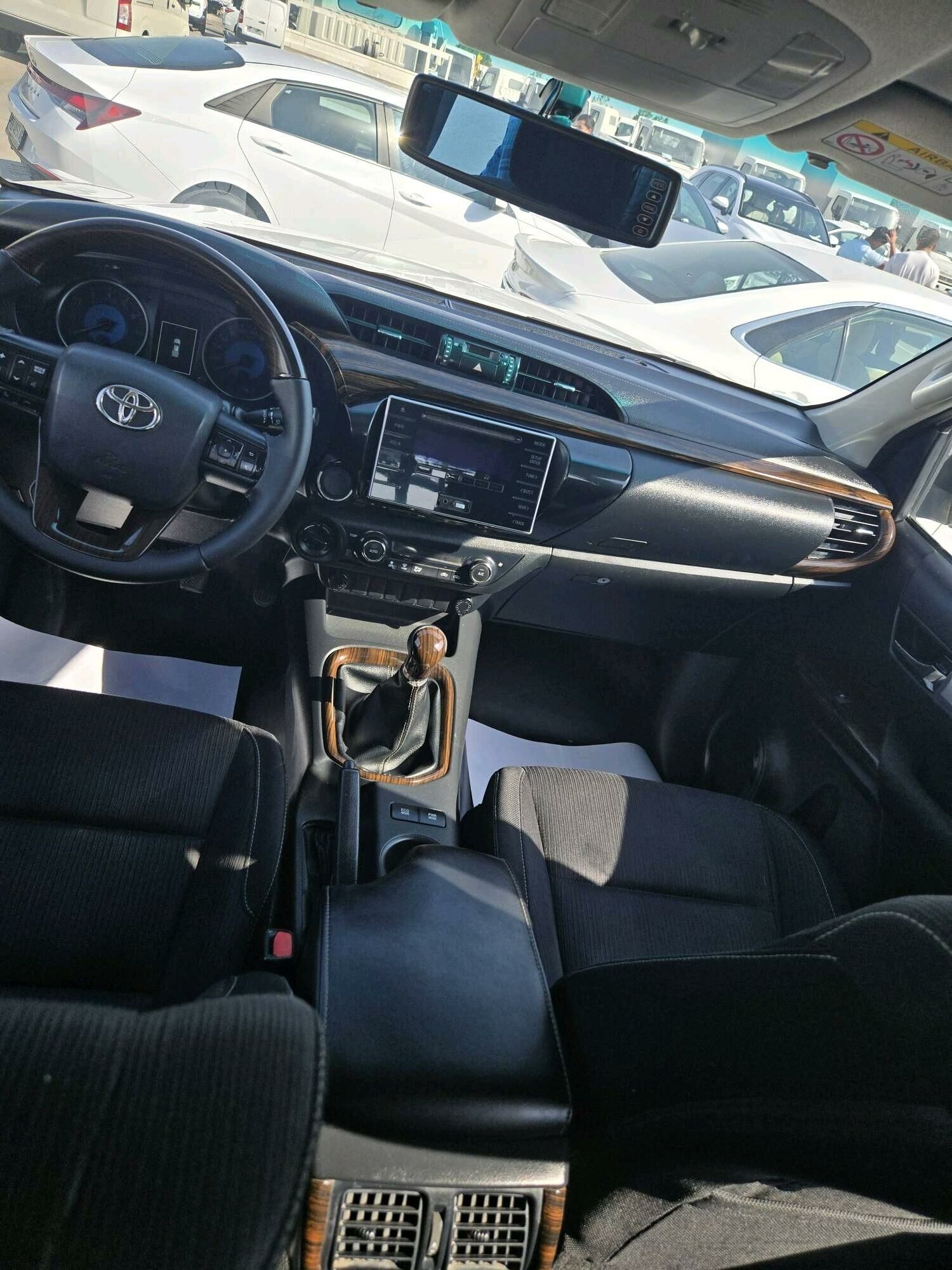 Toyota Hilux 2016 - 505 000 TMT - Aşgabat - img 9
