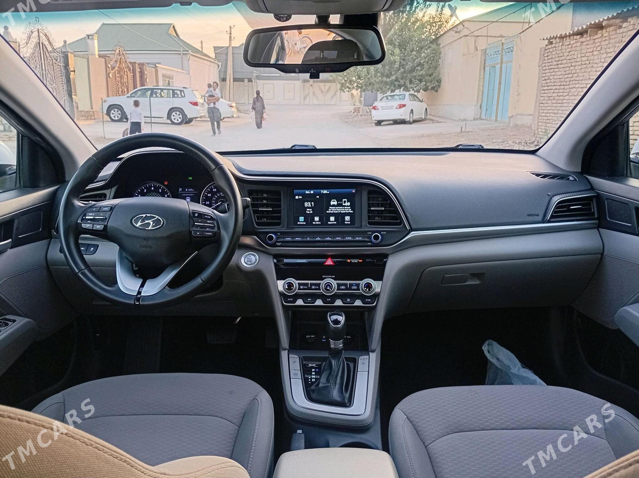 Hyundai Elantra 2020 - 240 000 TMT - Aşgabat - img 5