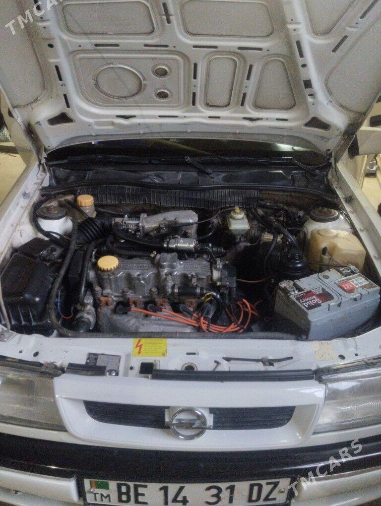 Opel Vectra 1993 - 56 000 TMT - Şabat etr. - img 9