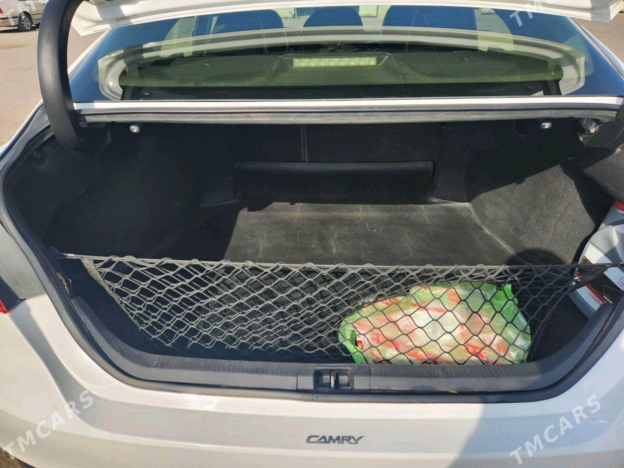 Toyota Camry 2018 - 280 000 TMT - Арзув - img 3