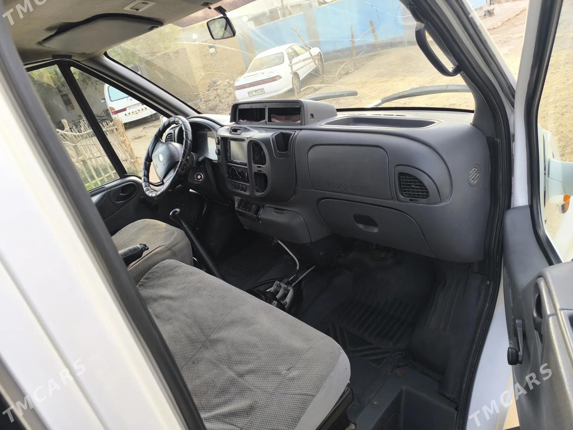 Toyota Hiace 2002 - 100 000 TMT - Туркменгала - img 1