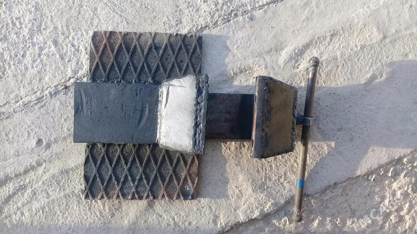 Тиски - Bereket - img 1