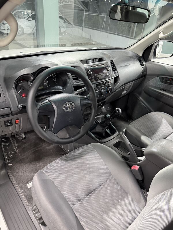 Toyota Hilux 2014 - 375 000 TMT - Balkanabat - img 6