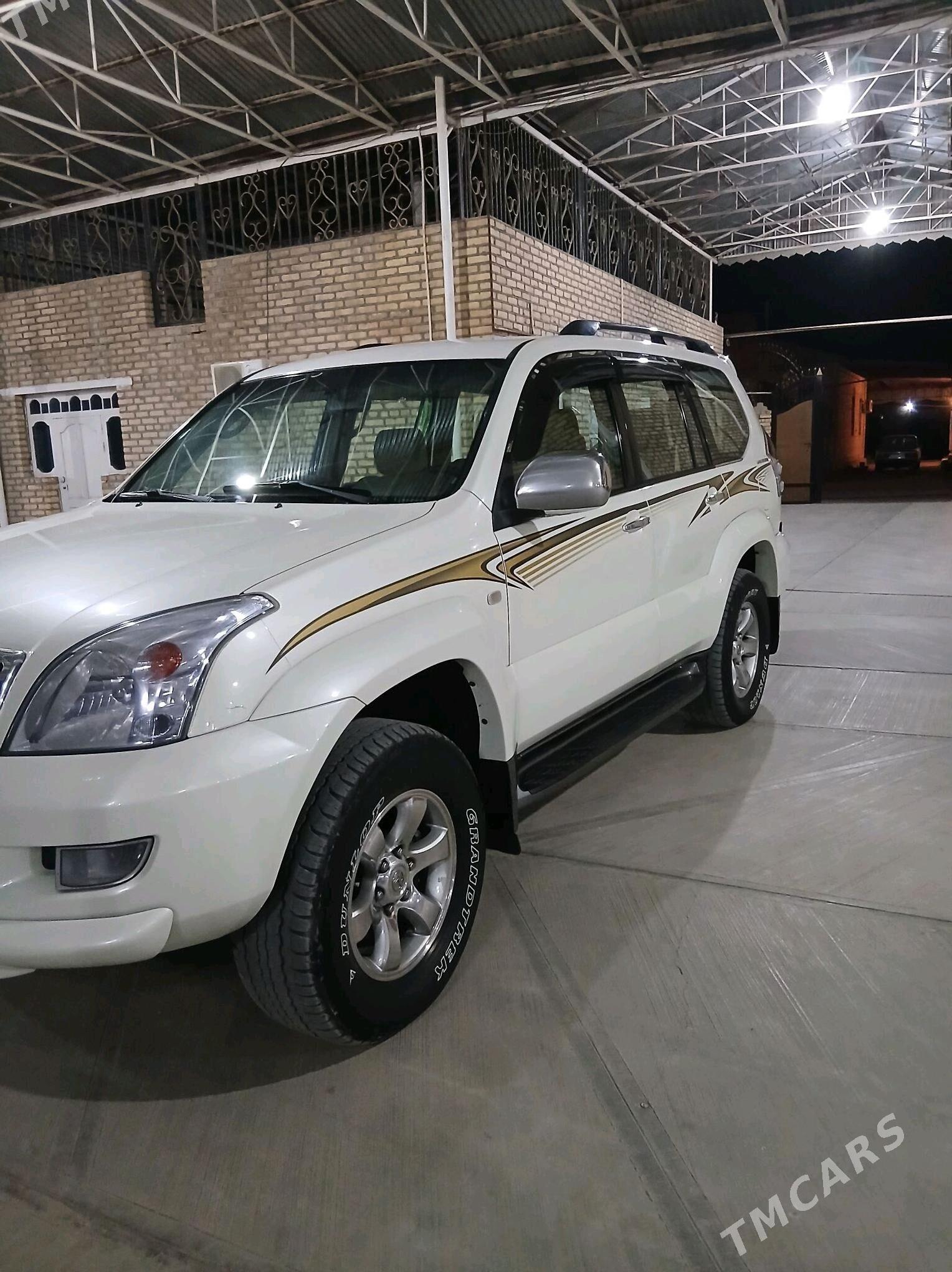 Toyota Land Cruiser Prado 2005 - 460 000 TMT - Мары - img 6