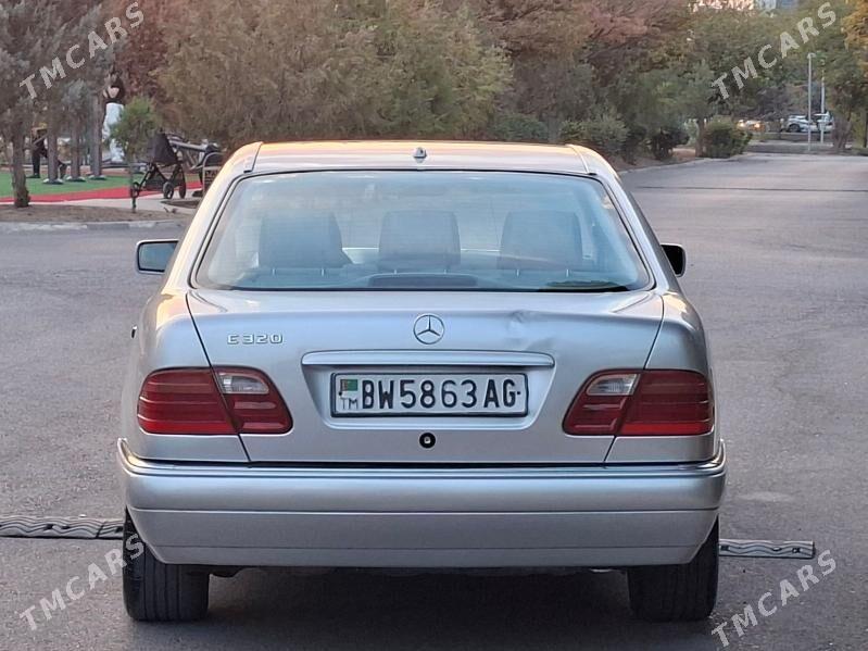 Mercedes-Benz E350 1998 - 110 000 TMT - 2 mkr - img 2