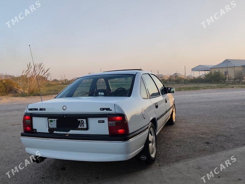 Opel Vectra 1994 - 47 000 TMT - Мары - img 1