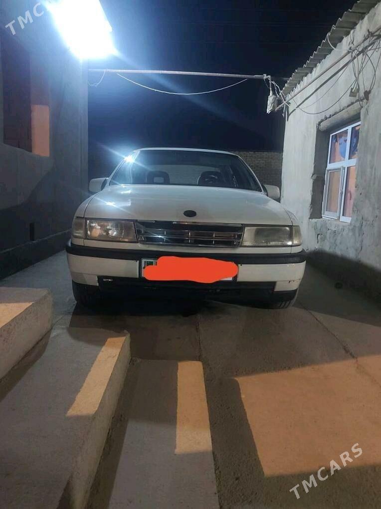 Opel Vectra 1991 - 35 000 TMT - Mary - img 2