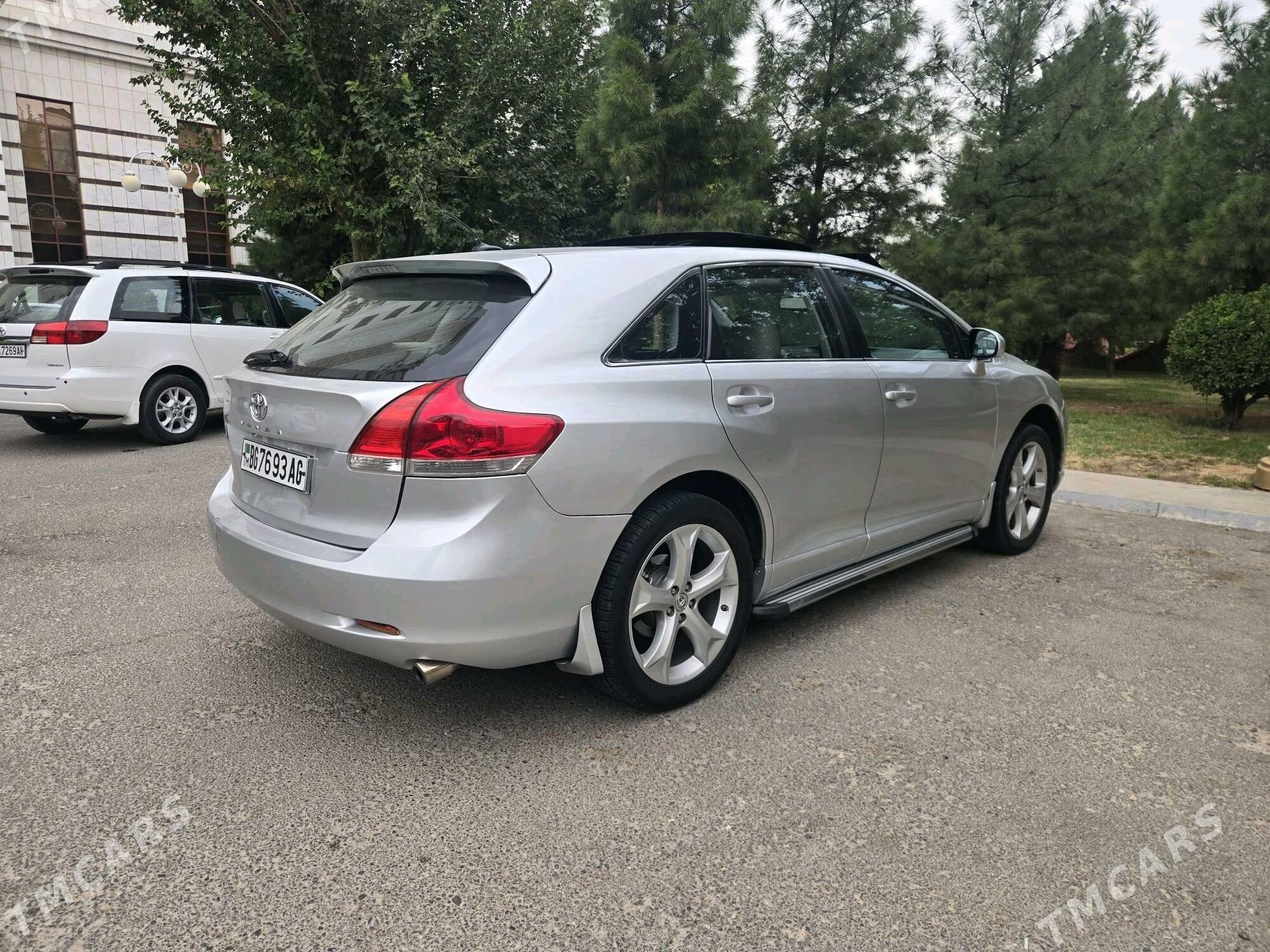 Toyota Venza 2010 - 239 000 TMT - Aşgabat - img 1