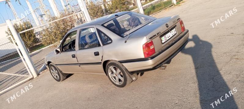 Opel Vectra 1992 - 48 000 TMT - Sakar - img 6