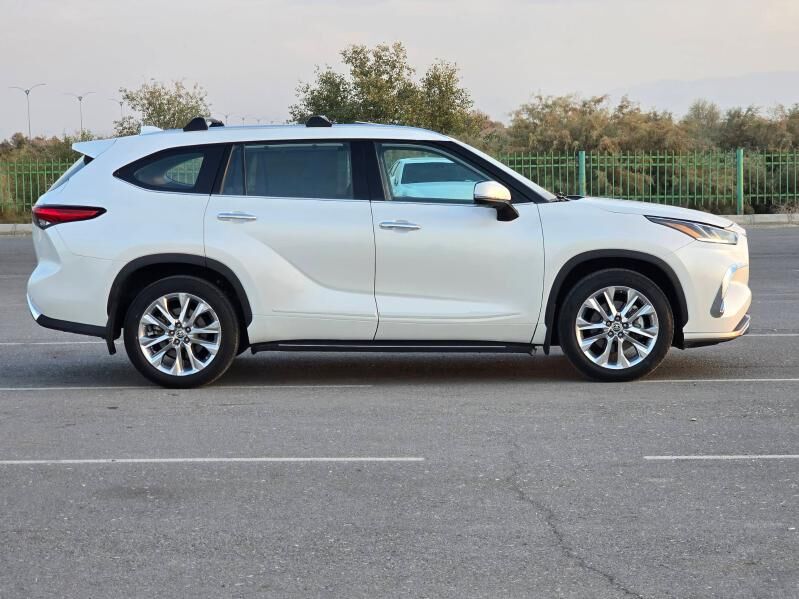 Toyota Highlander 2021 - 625 000 TMT - "Altyn Asyr" Gündogar bazary (Jygyllyk) - img 6