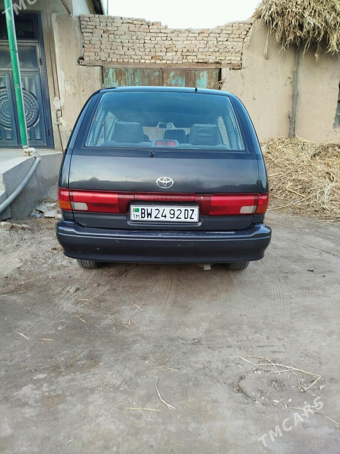Toyota Previa 1995 - 80 000 TMT - Гурбансолтан Едже - img 4