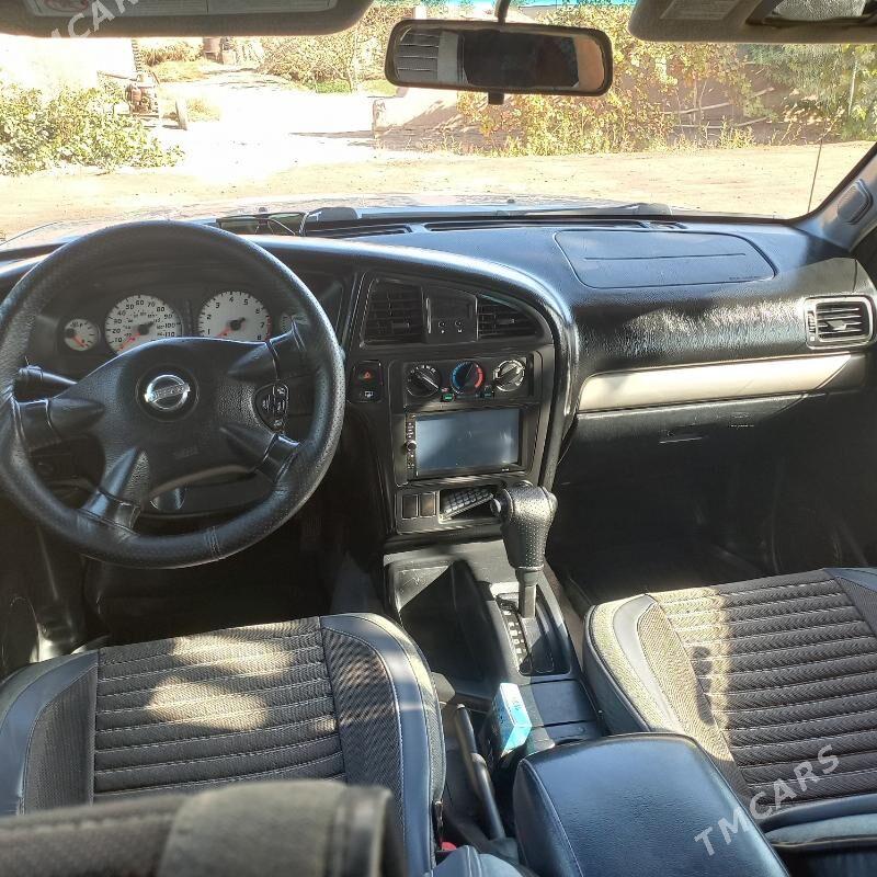 Nissan Pathfinder 2003 - 130 000 TMT - Дашогуз - img 4