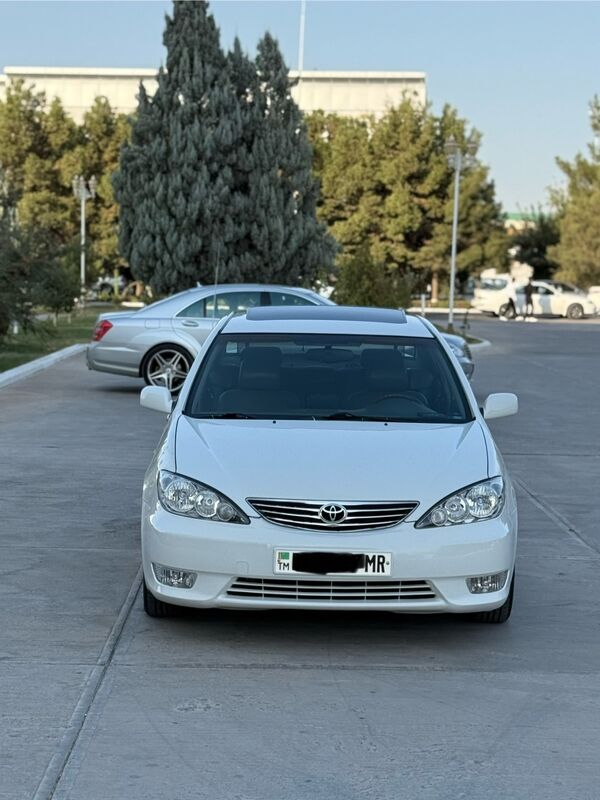 Toyota Camry 2002 - 230 000 TMT - Мары - img 3