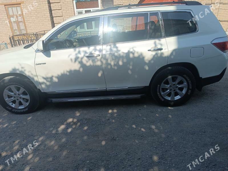 Toyota Highlander 2012 - 290 000 TMT - Туркменабат - img 10