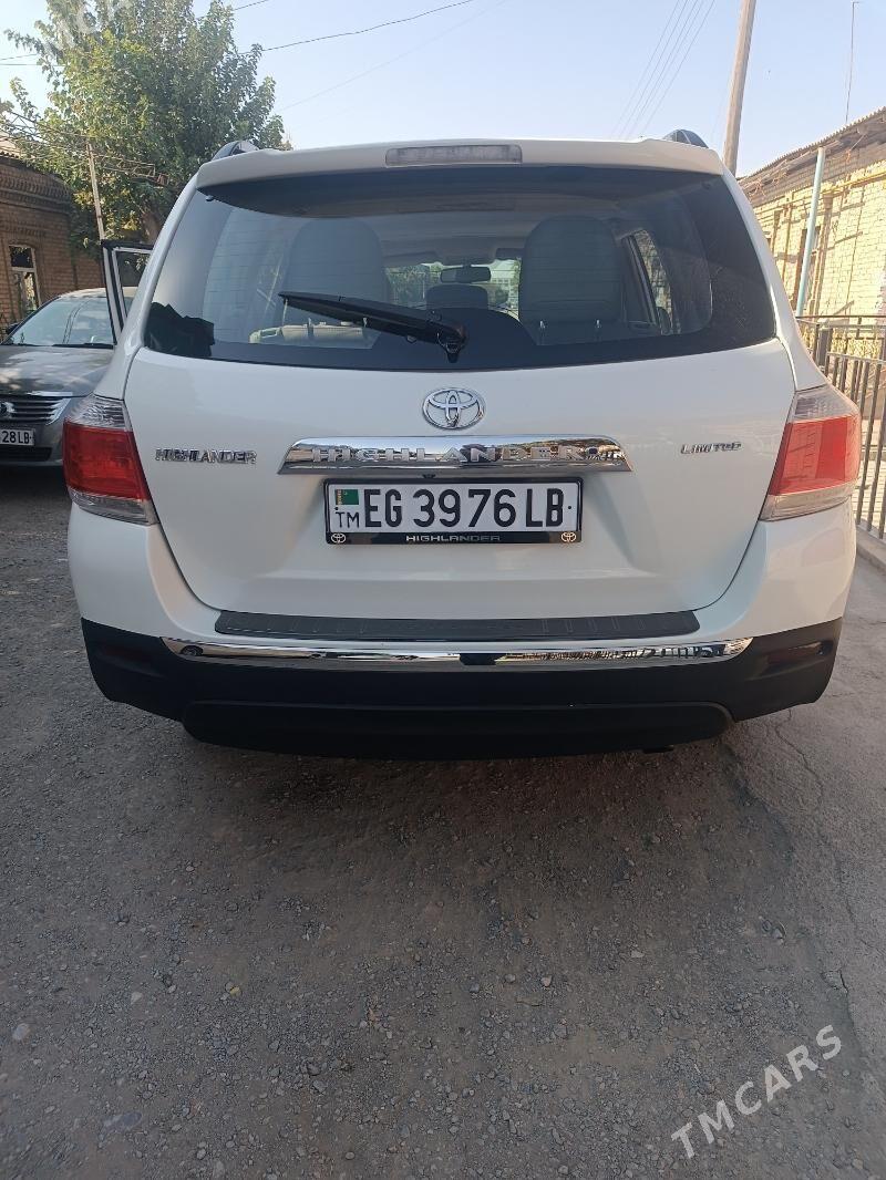 Toyota Highlander 2012 - 290 000 TMT - Туркменабат - img 8