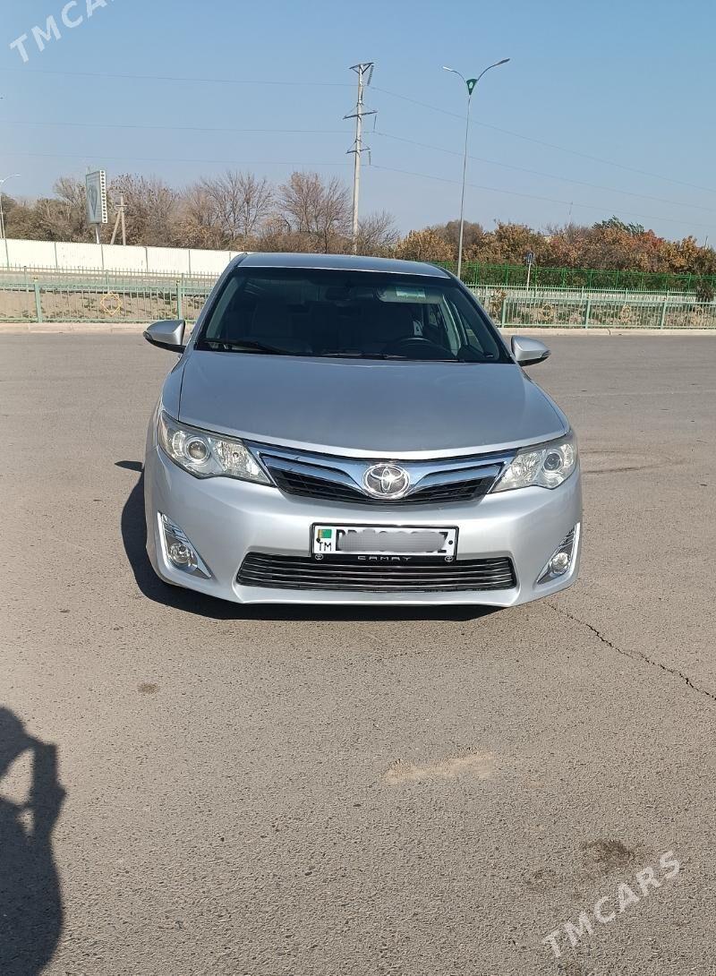 Toyota Camry 2012 - 220 000 TMT - Дашогуз - img 3
