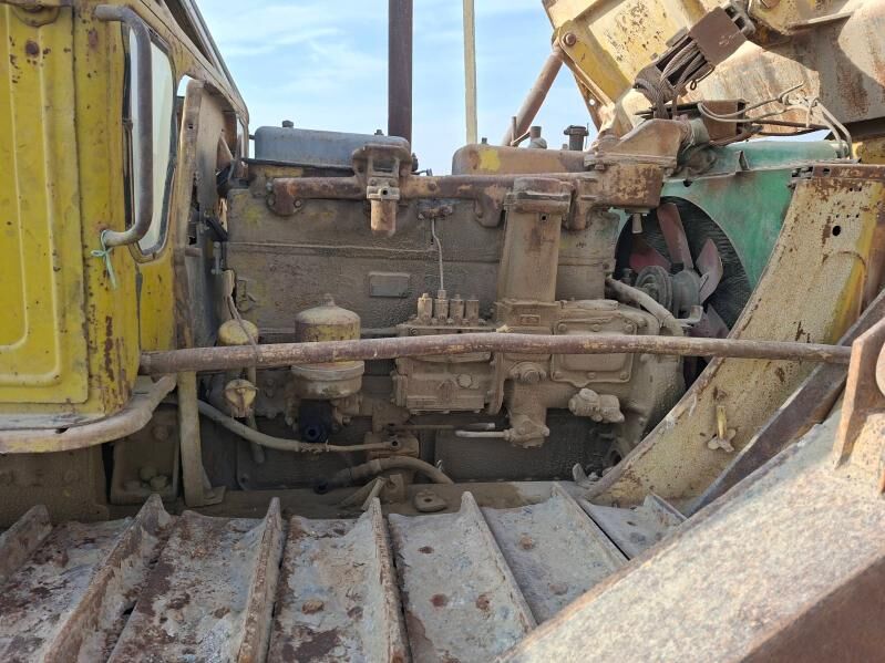 Caterpillar Dozer 1982 - 17 000 TMT - Aşgabat - img 4