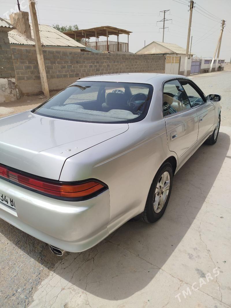 Toyota Mark II 1995 - 46 000 TMT - Гумдаг - img 1