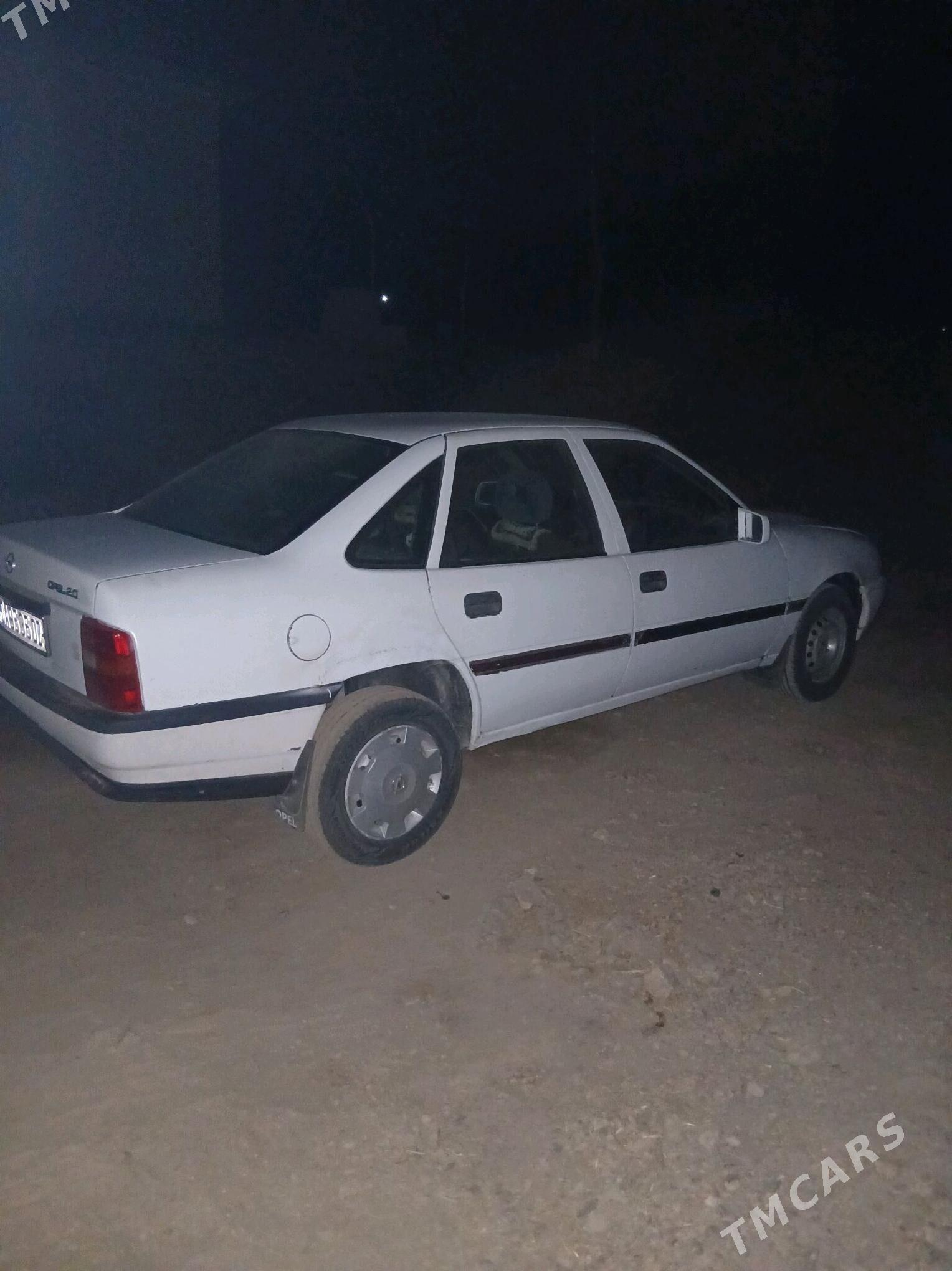 Opel Vectra 1992 - 35 000 TMT - Gubadag - img 4