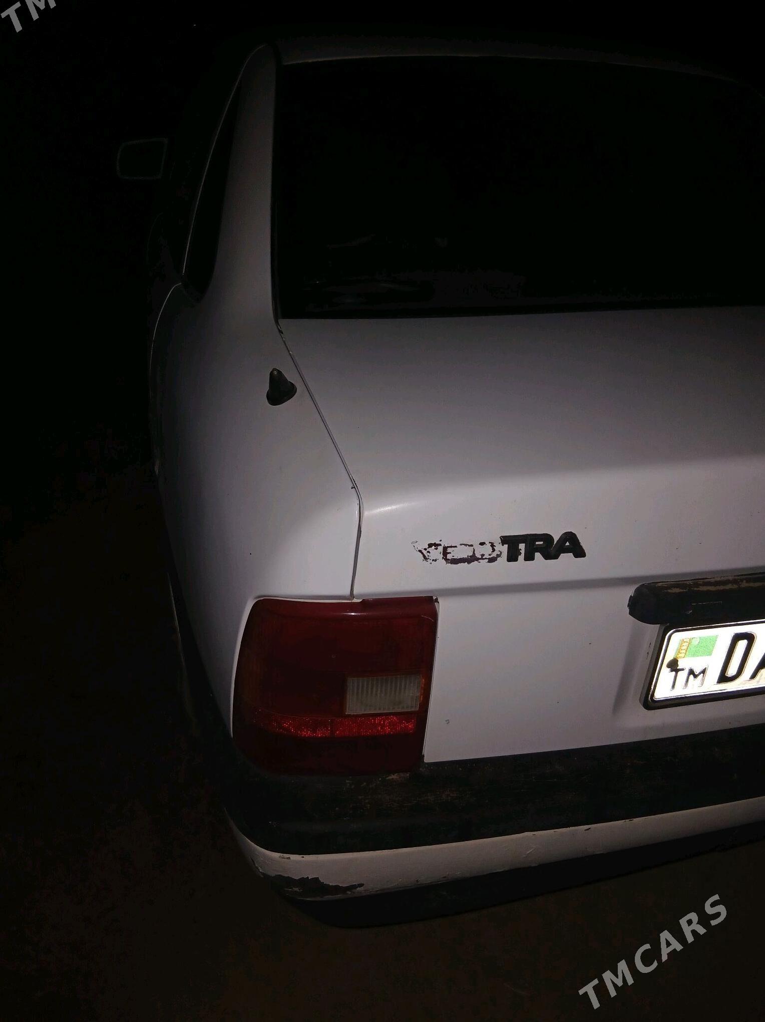 Opel Vectra 1992 - 35 000 TMT - Gubadag - img 3