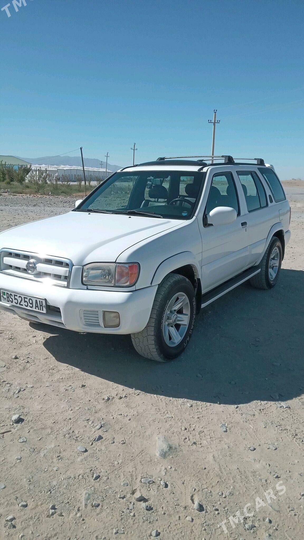 Nissan Pathfinder 2002 - 130 000 TMT - Bäherden - img 1