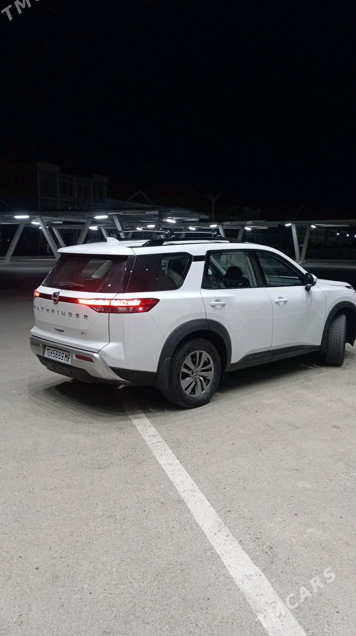 Nissan Pathfinder 2022 - 380 000 TMT - Mary - img 4