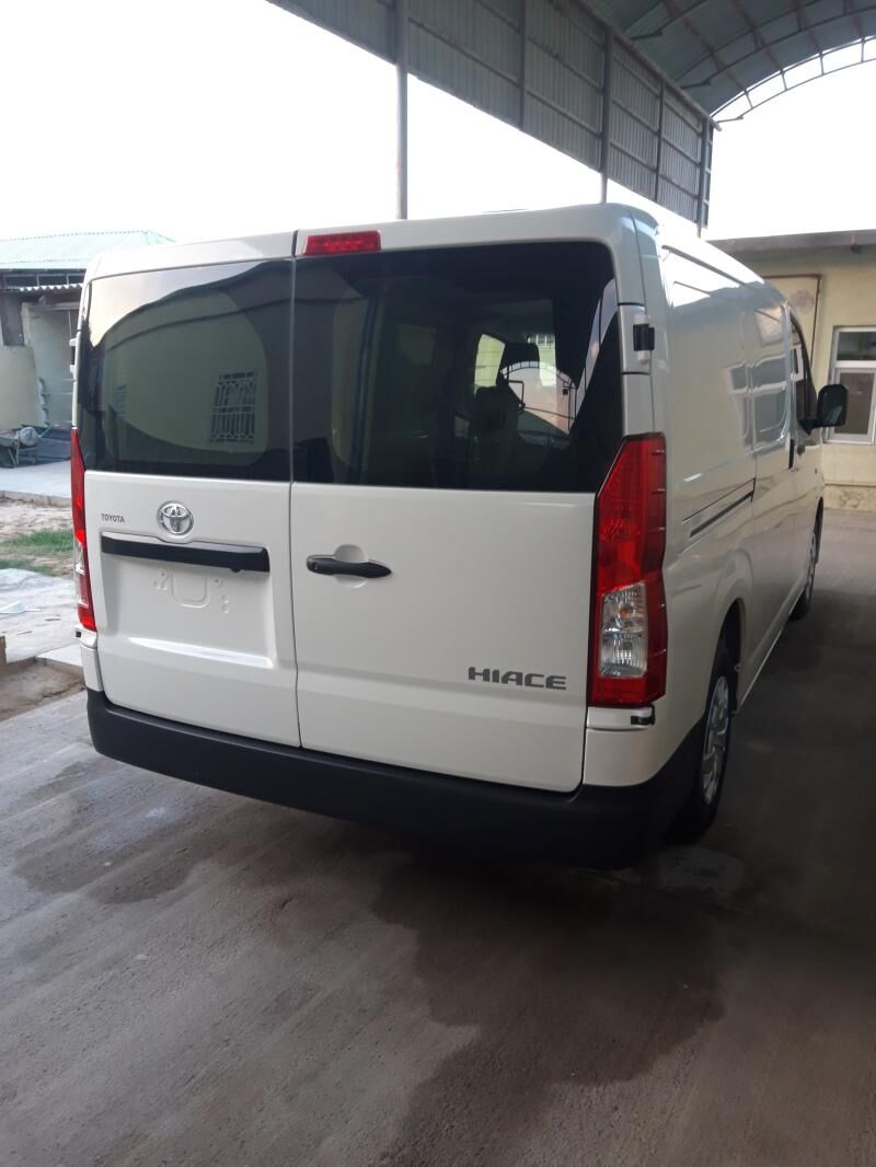 Toyota Hiace 2025 - 585 000 TMT - Aşgabat - img 2