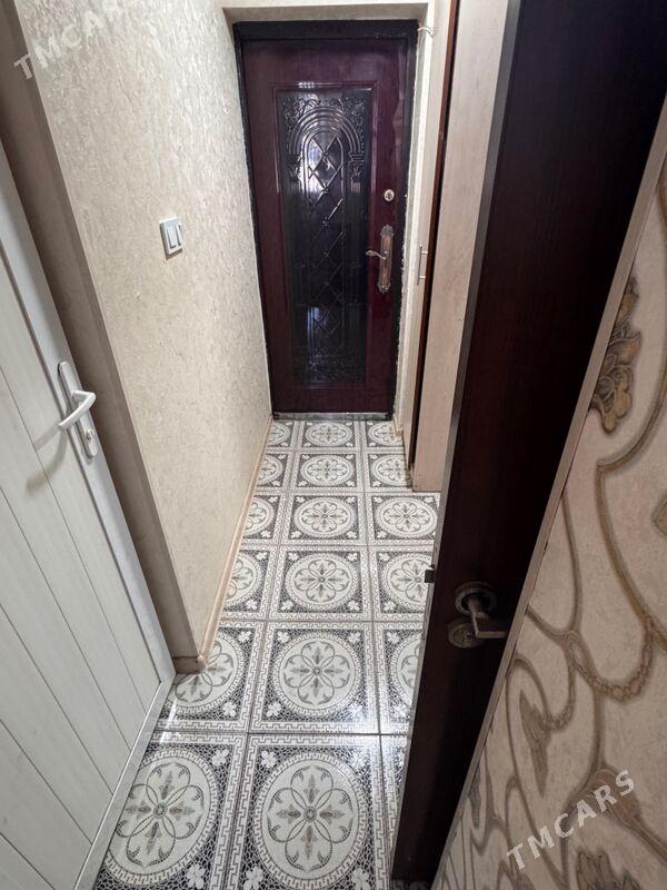 10 mkr 1 komnat gostinka - 10 мкр - img 5