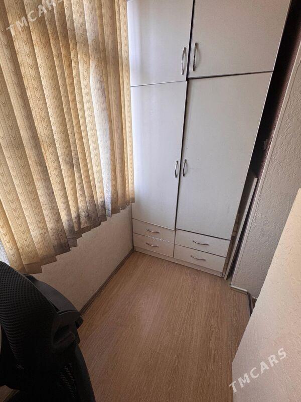 10 mkr 1 komnat gostinka - 10 мкр - img 3