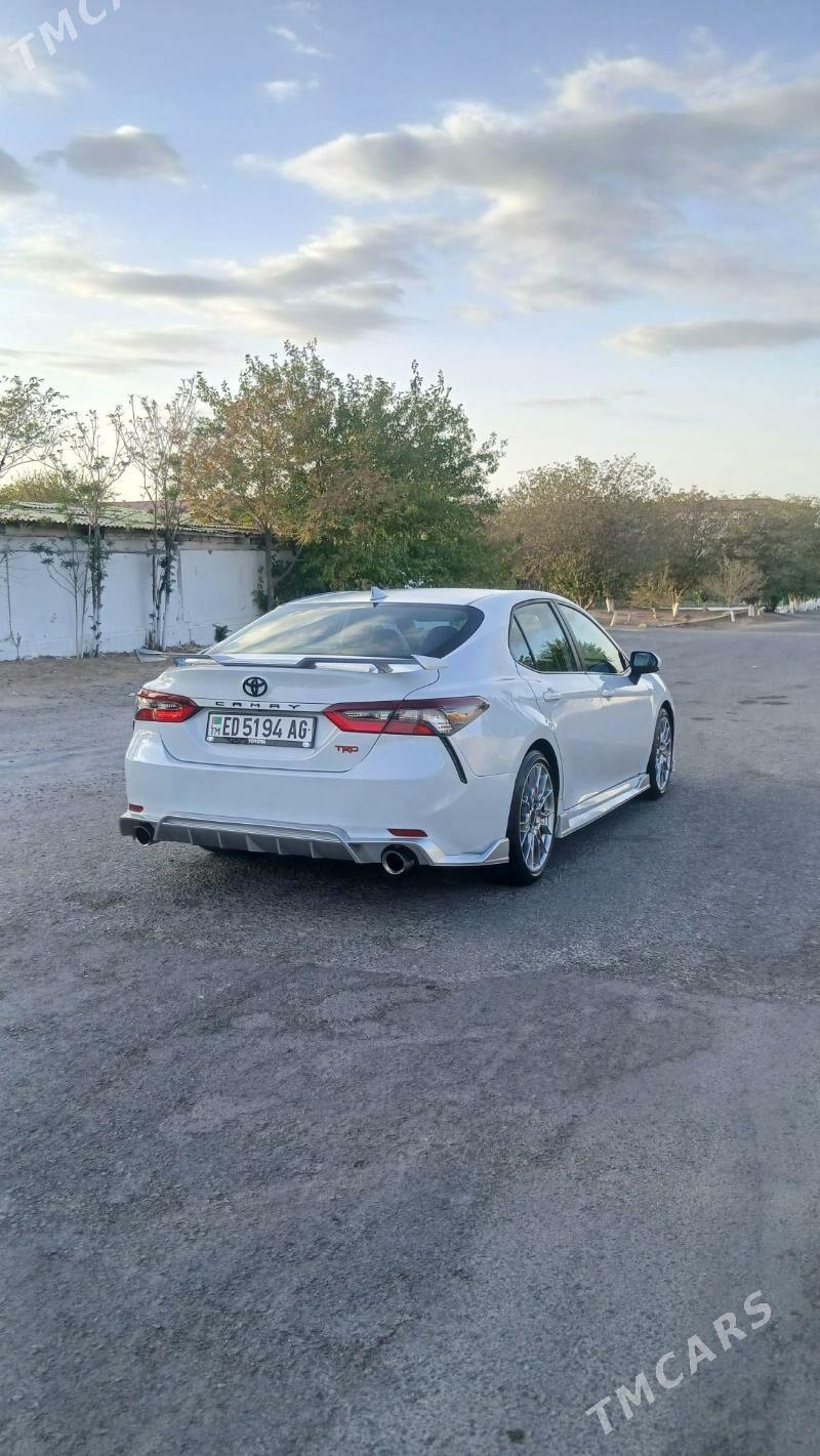 Toyota Camry 2023 - 335 000 TMT - Ашхабад - img 3