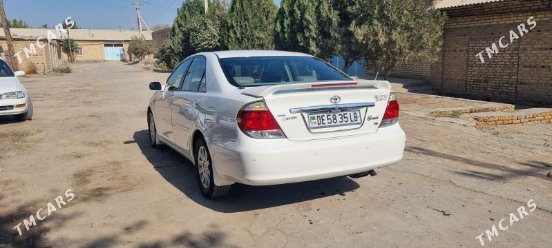 Toyota Camry 2003 - 255 000 TMT - Kerki - img 4