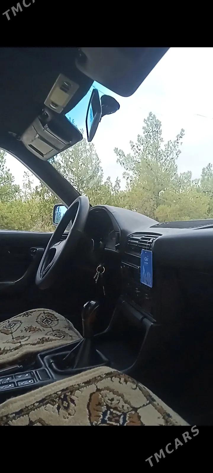 BMW 525 1989 - 37 000 TMT - Esenguly - img 6