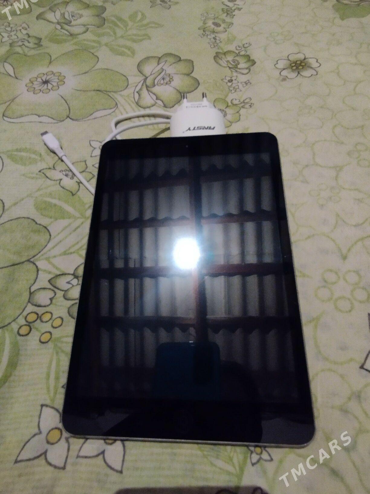 iPad - Балканабат - img 2