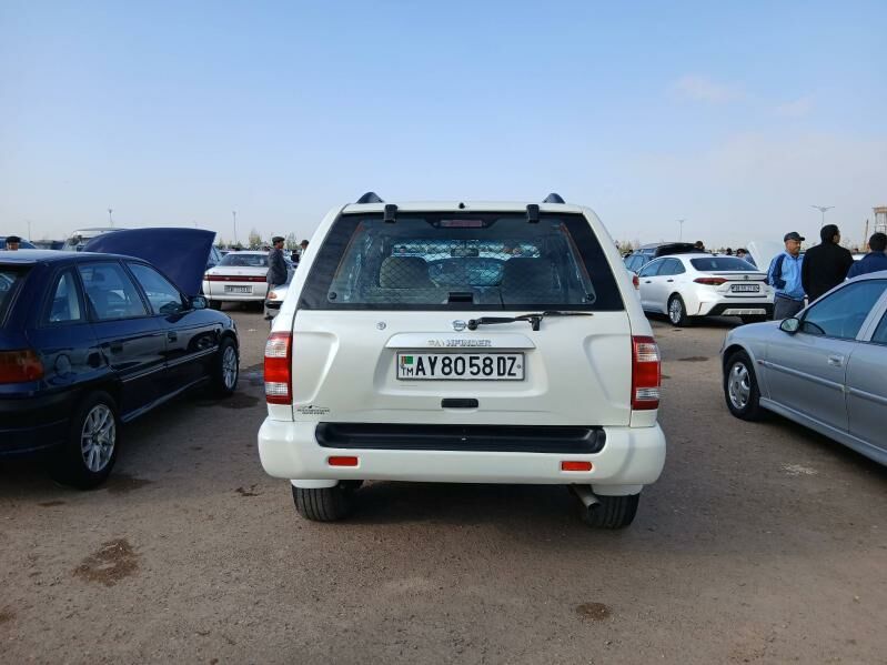Nissan Pathfinder 2001 - 115 000 TMT - Дашогуз - img 10